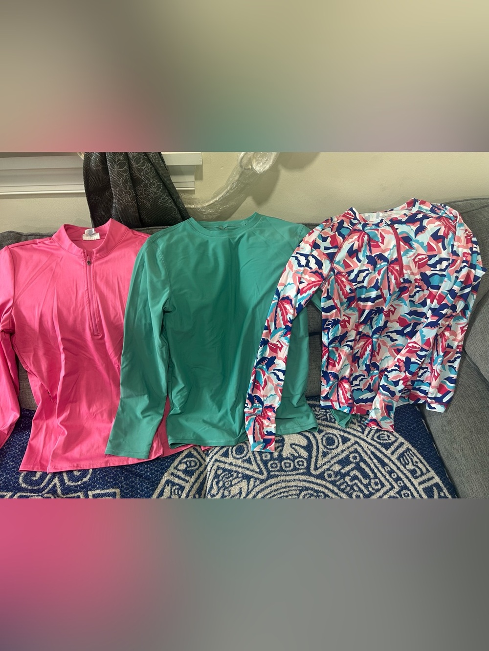 sport bundle long sleeve tops size small